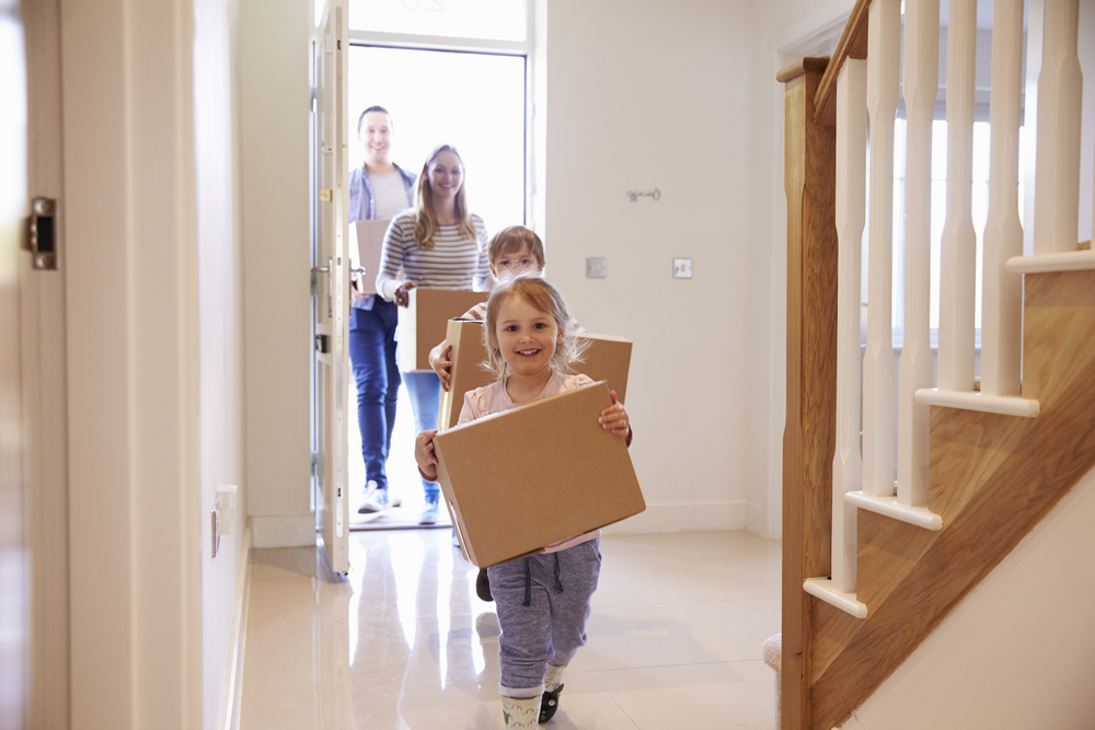 How to maintain your wellbeing while moving home